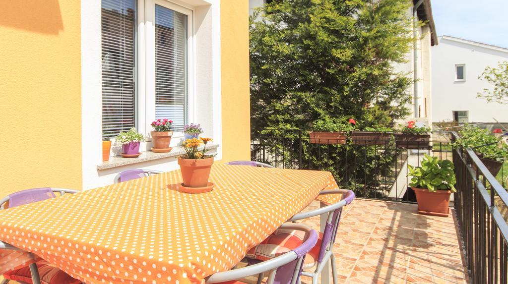 Сasa de vacaciones Istra With Jacuzzi Medulin