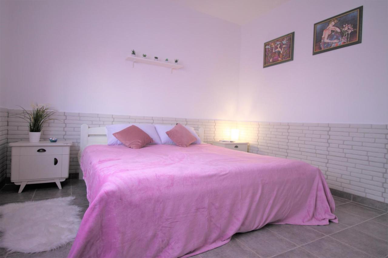 Istra With Jacuzzi * Medulin