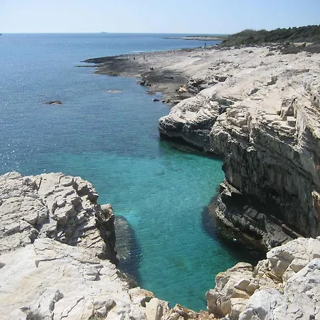 Holiday Home Istra With Jacuzzi Medulin Buitenkant foto