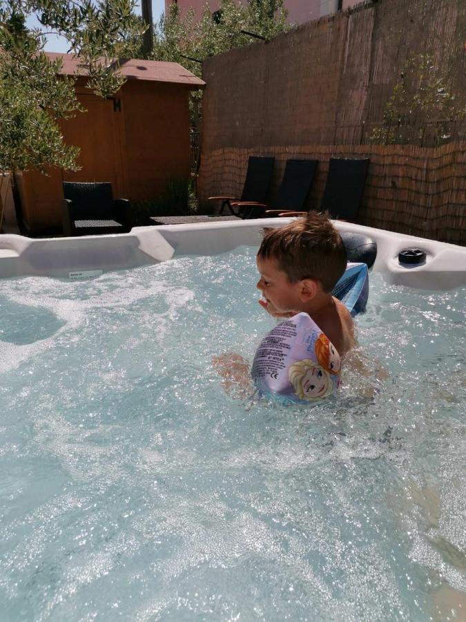 Holiday home Istra With Jacuzzi